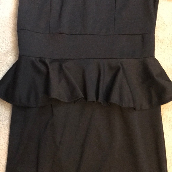 ModCloth Peplum Pencil Dress - Picture 3 of 4